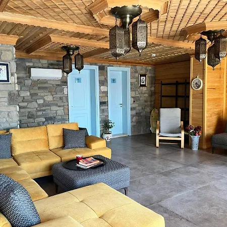 Amber Akyaka Bed & Breakfast *