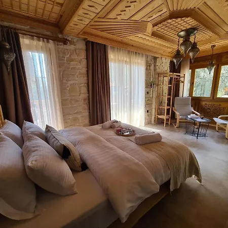 Bed & Breakfast Amber Akyaka *