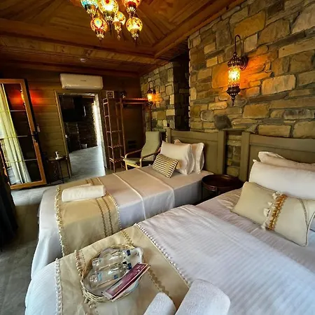 Bed & Breakfast Amber Akyaka