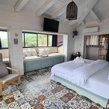 Bed & Breakfast Amber Akyaka
